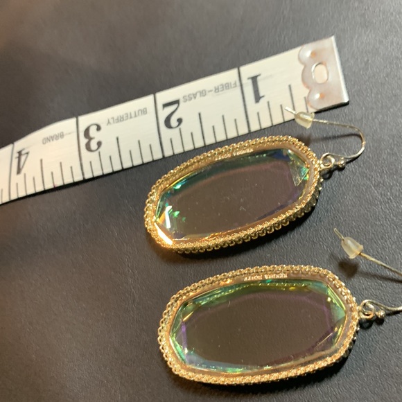 Kendra Scott Deily Iridescent Earrings - Picture 2 of 4